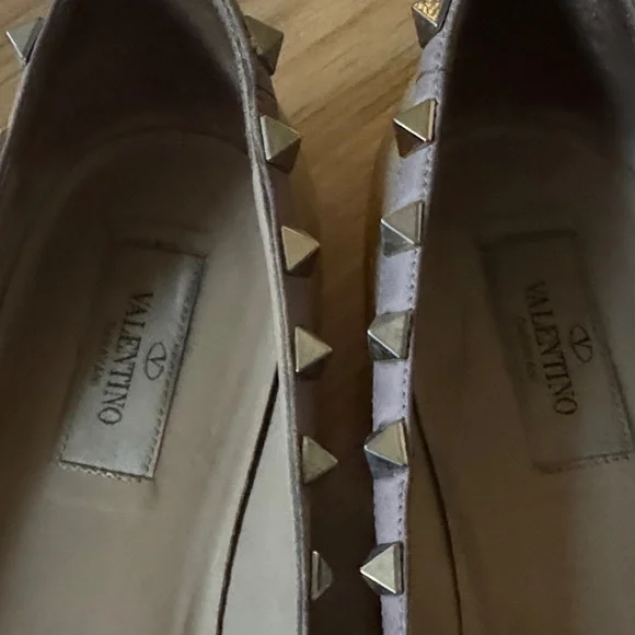 Valentino Tan Studded Flats - Picture 3 of 6